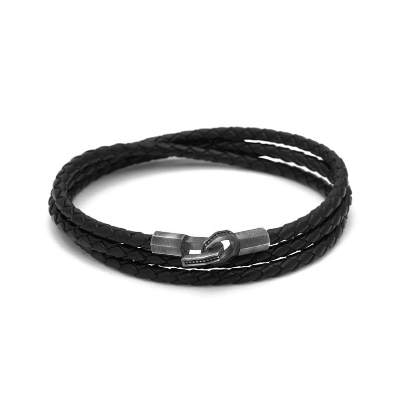 Hook Triple Leather Bracelet in Black